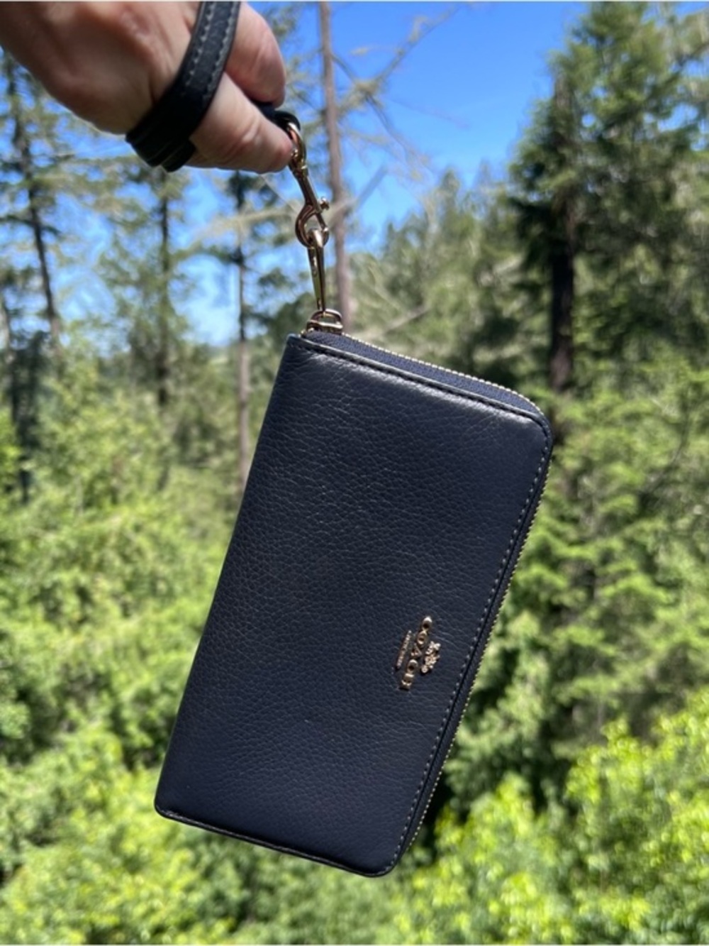 COACH Long Zip-Around Wallet Navy Pebble Leather w Gold Hardware AUTHENTIC
